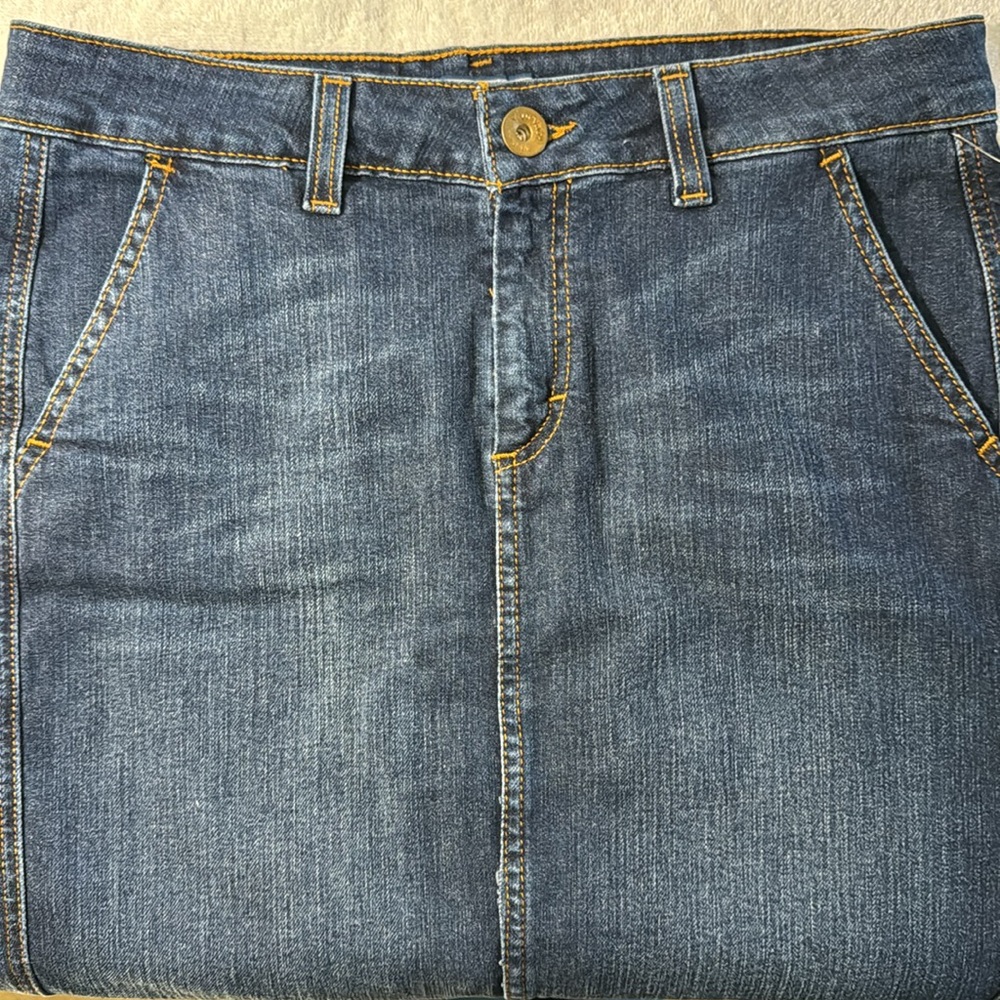 Vineyard Vines Dark & Stormy Blue Denim Skirt Size 12 - Picture 3 of 12